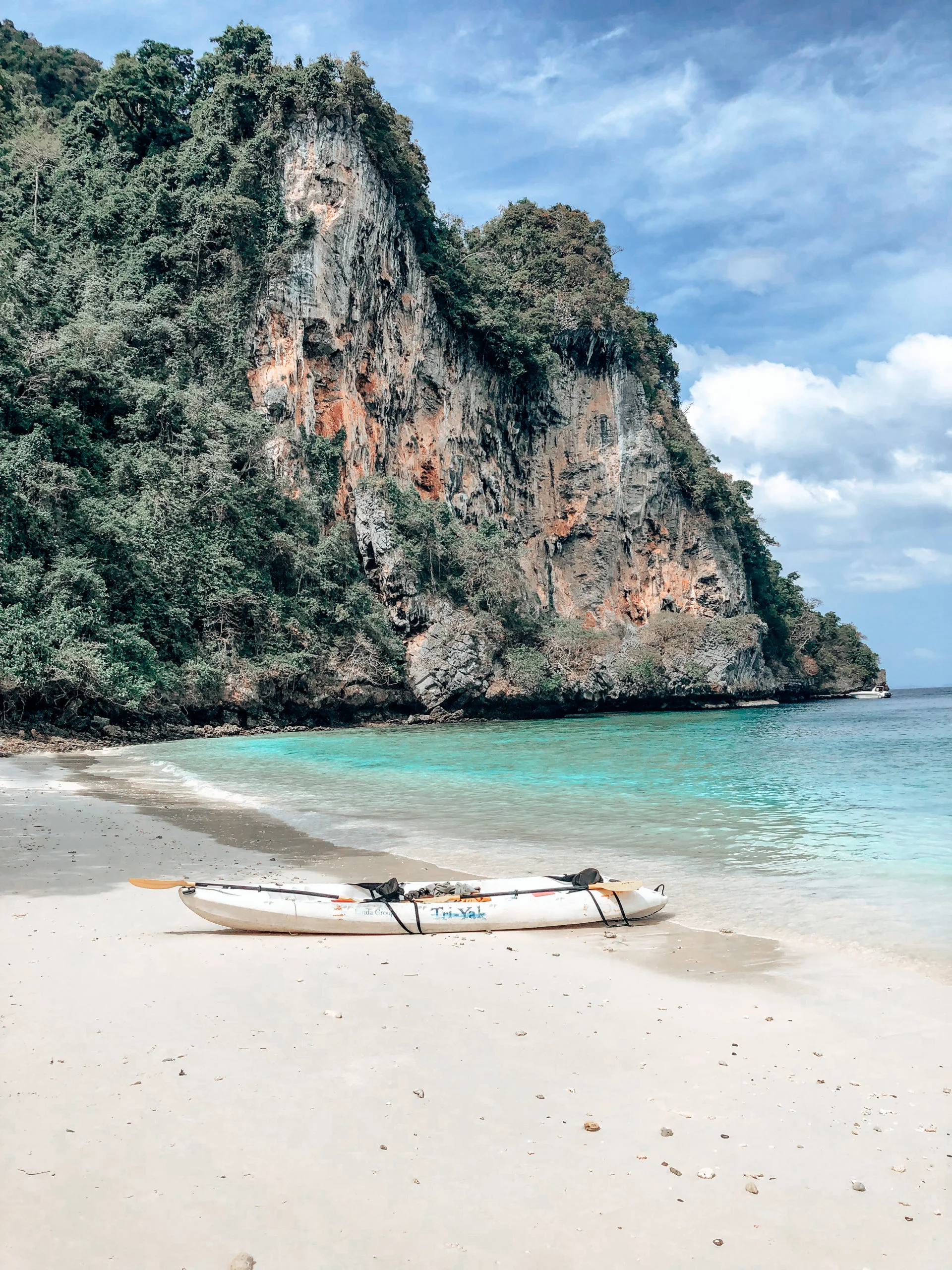 Koh Phi Phi Est Elle Une Le Incontournable Maybanton Blog Voyage