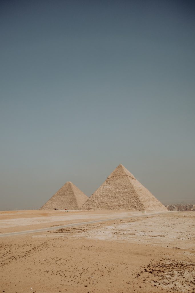 Deux pyramides, Egypte